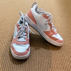 Pink & White 4.5Y Nike Dunks